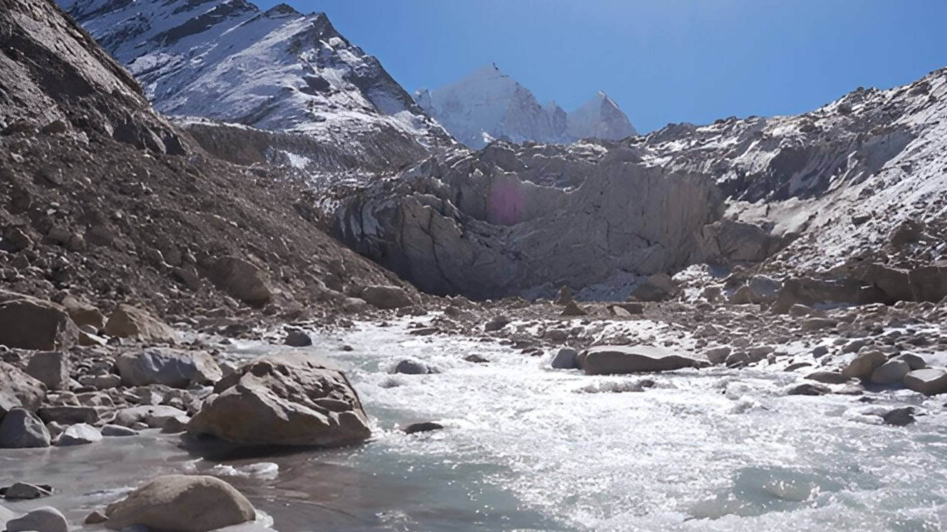 top-5-glacier-trekking-tours-in-india