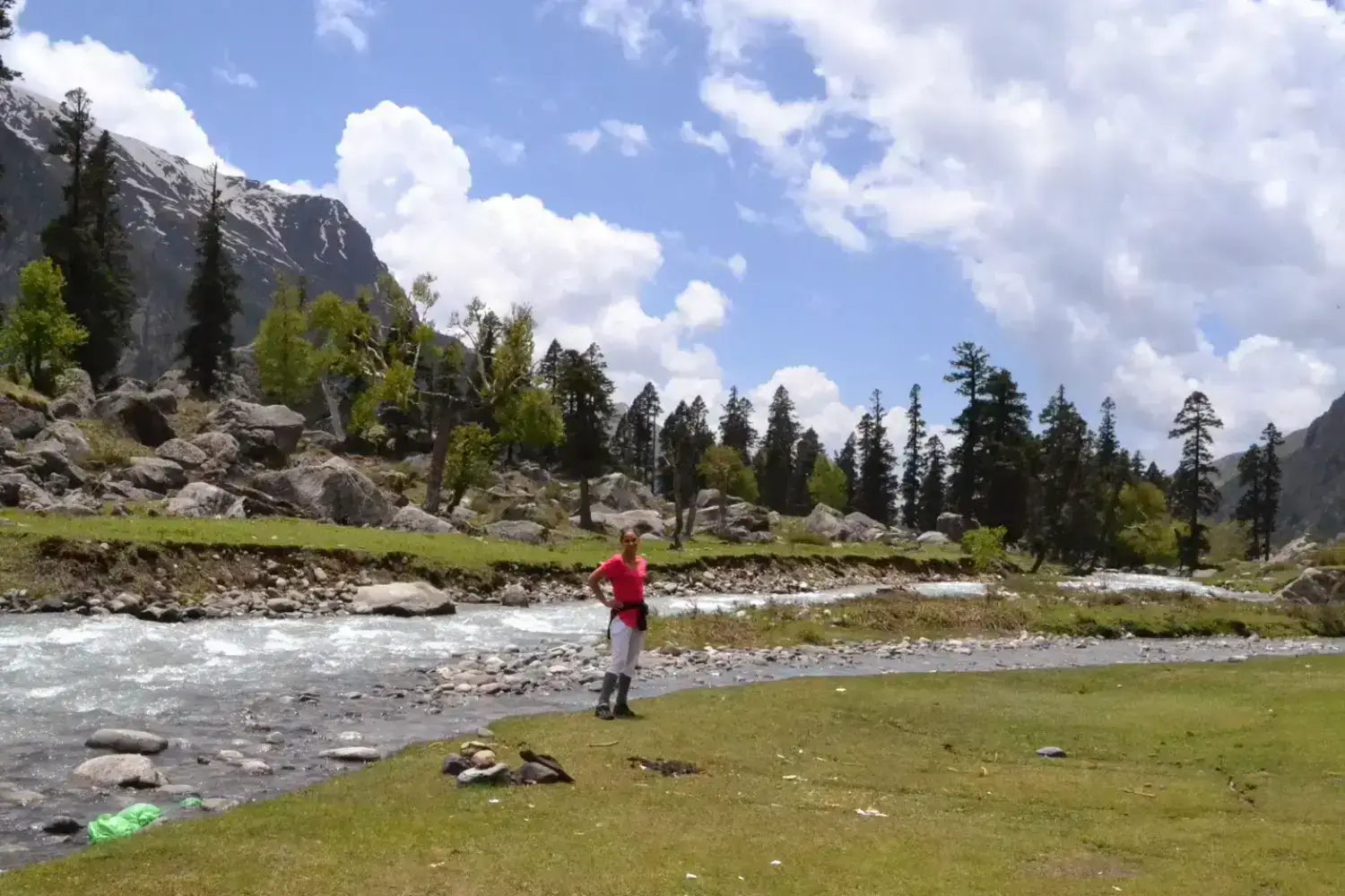 Himalayas Trekking- Har Ki Dun Trek Uttarakhand