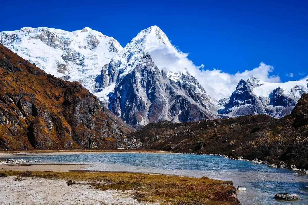 कंचनजंगा बेस कैंपट्रेक | सिक्किम में कंचनजंगा बीसी ट्रैकिंग