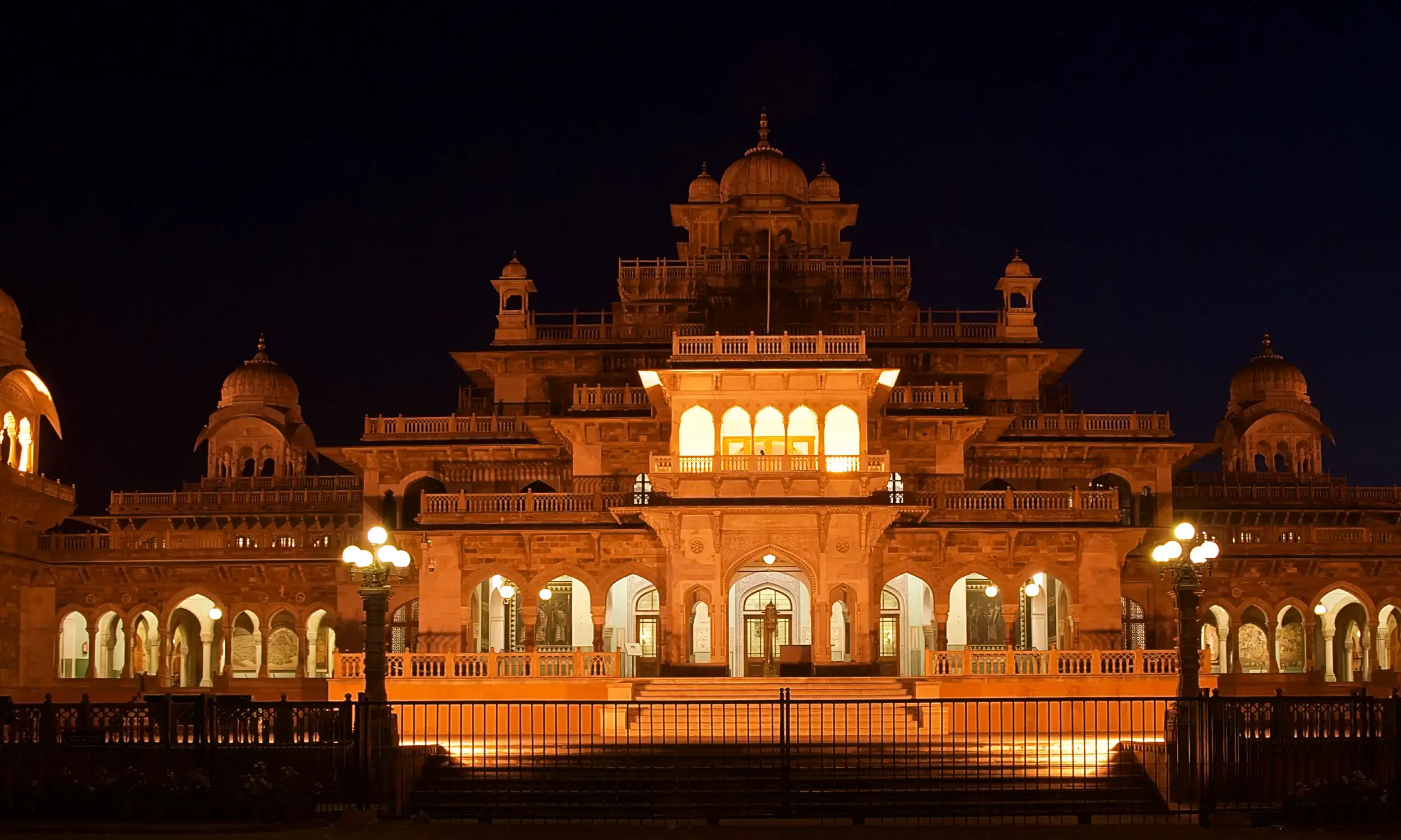 Albert Hall Museum - Jaipur Tourist Attraction