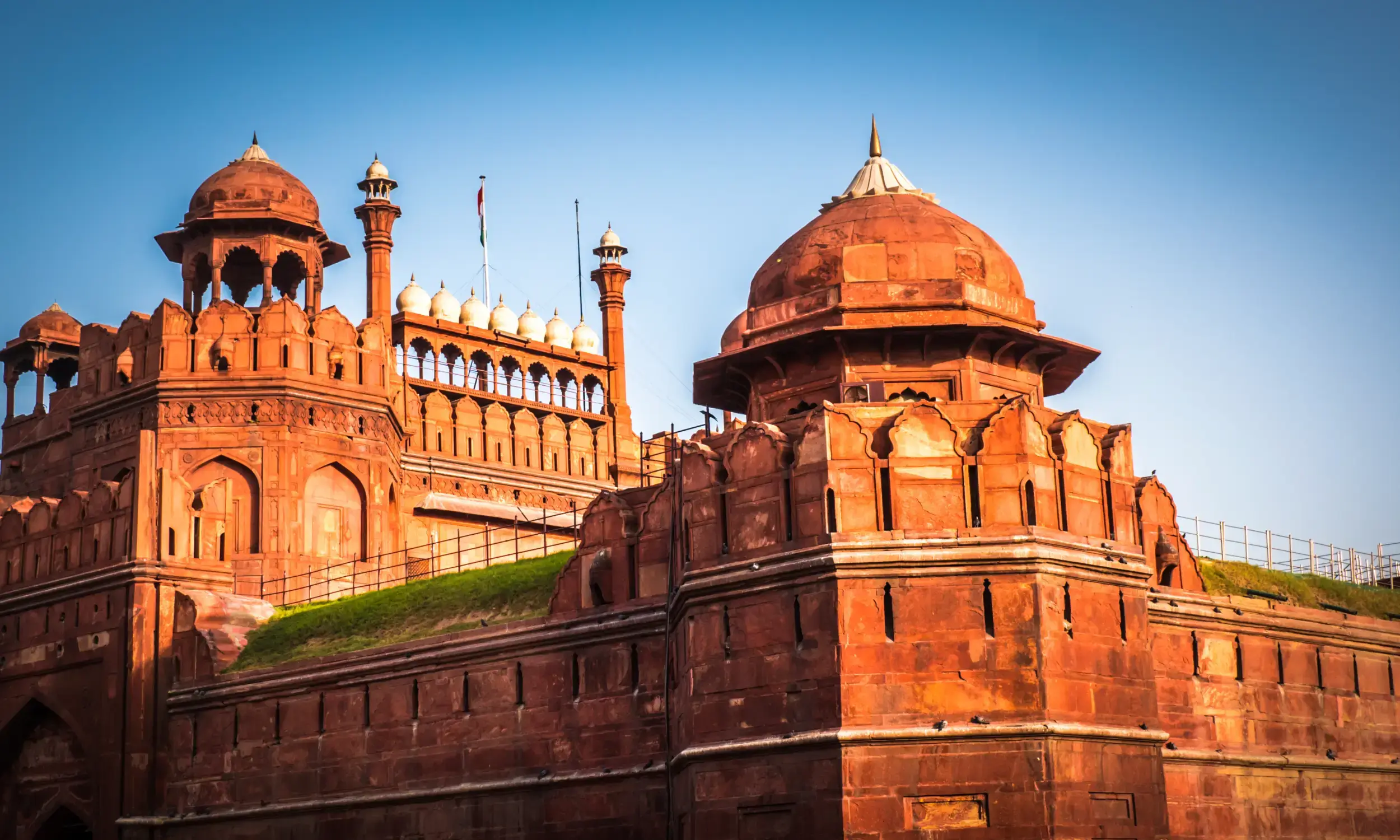 Delhi Tourism- Heritage Tourist Attractions