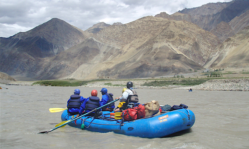 Rafting on Zanskar River