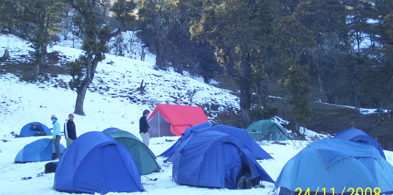 Dayara Bugyal Winter Trek