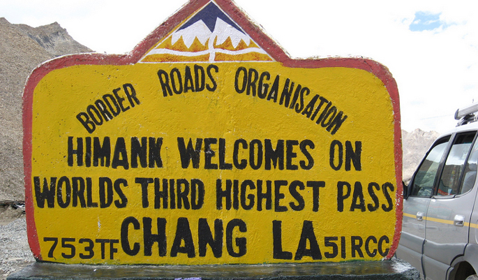 Chang La Pass
