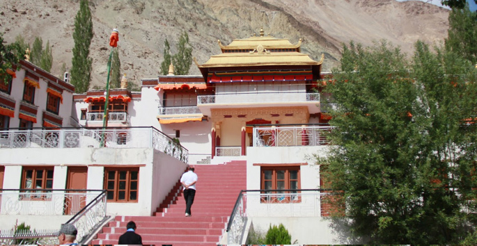 Samstanling Monastery