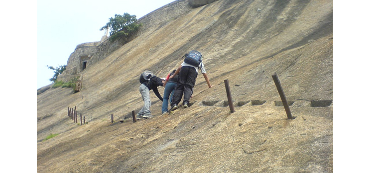 Madhugiri Rock Climbing